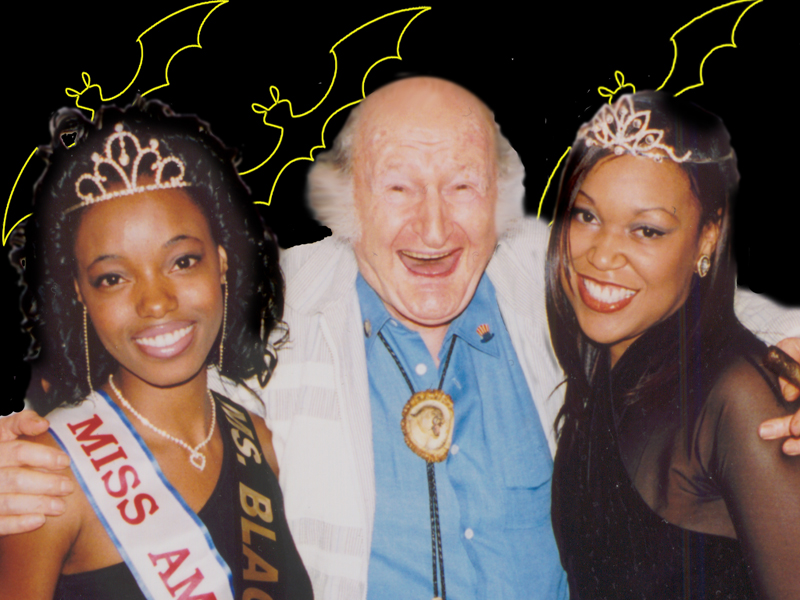 GrandPa Al Lewis with Beauty Queens 2002 